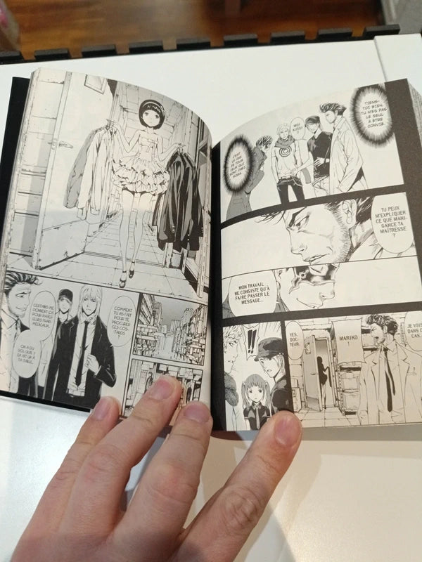 Area D tome 4 Manga Family Store