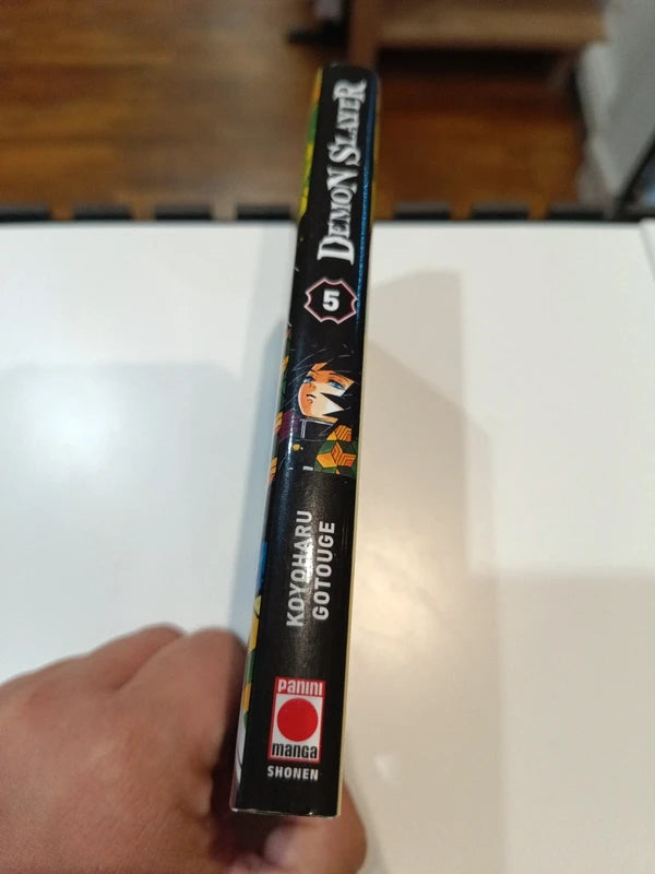 Demon Slayer tome 5 Manga Family Store