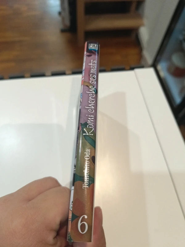 Komi cherche ses mots tome 6 Manga Family Store