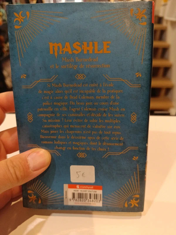Roman Mashle - Mash burnedead et le sortilège de résurrection Manga Family Store