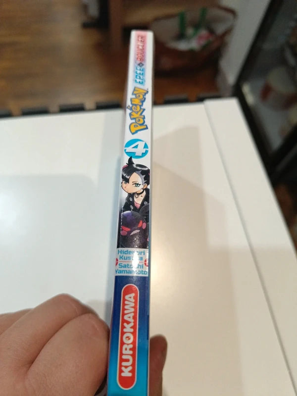 Manga Pokémon épée et bouclier tome 4 Manga Family Store