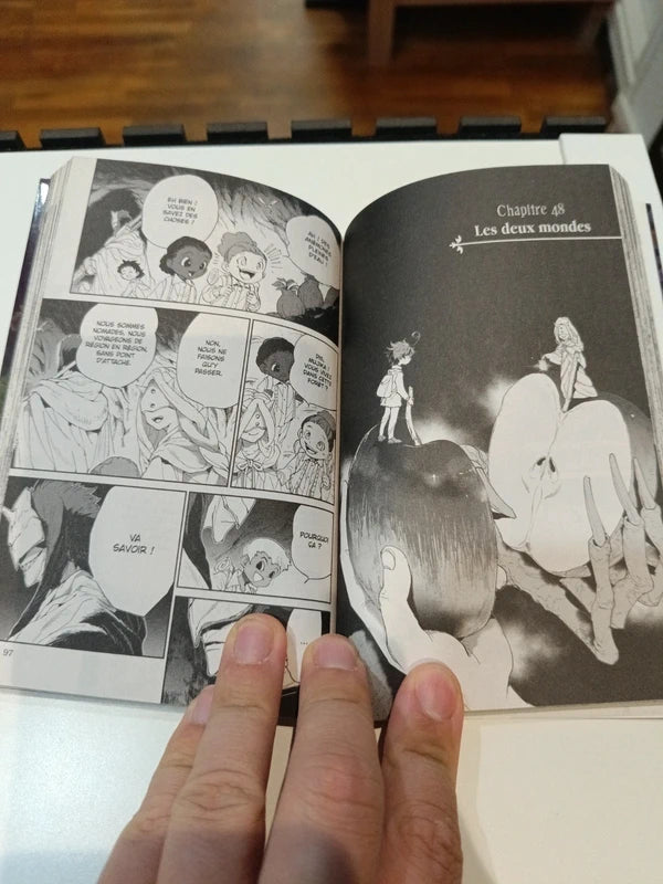 The promised neverland tome 6 Manga Family Store