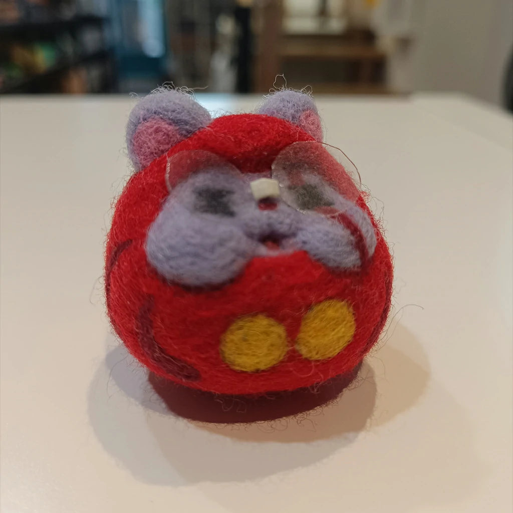 Laine Feutré - Dandadan - Okarun Daruma Manga Family Store